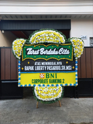 Papan Bunga Duka di Jurangmangu Barat