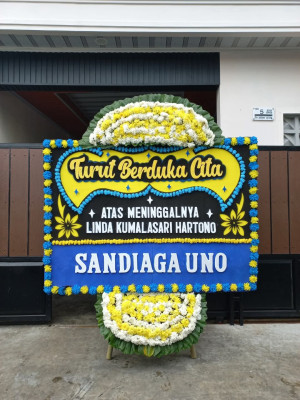 Papan Bunga Duka di Jurangmangu Barat